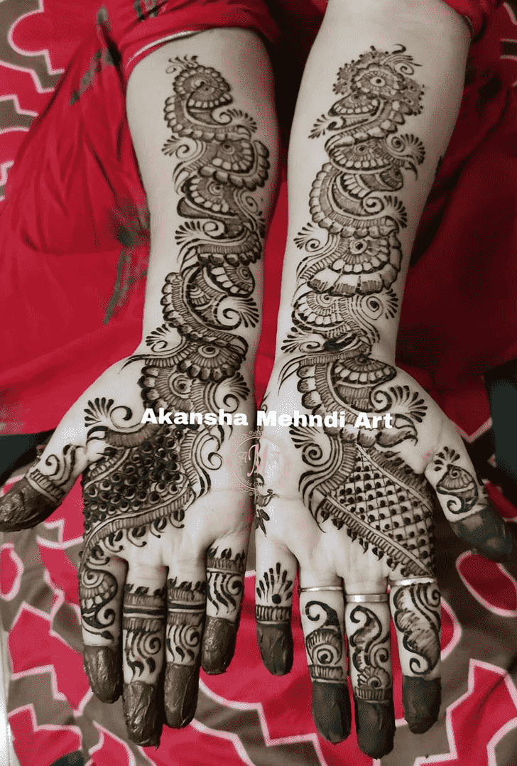 Refined Egyptian Henna Design