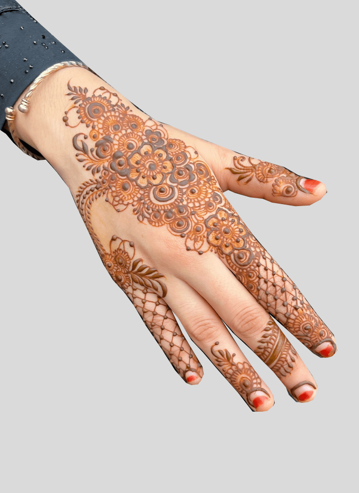 Elegant Eid Ul Fitr Henna Design