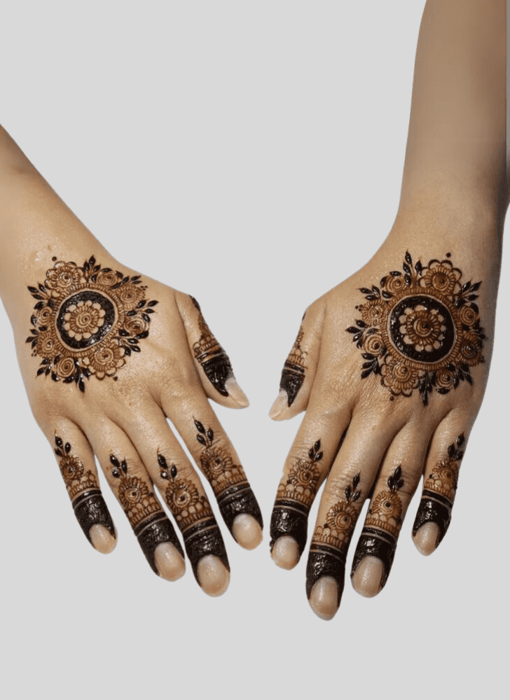 Refined Eid Ul Fitr Henna Design