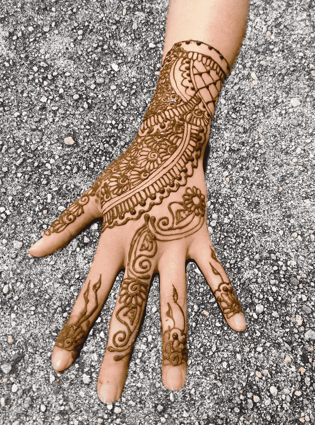 Refined Ekadashi Henna Design