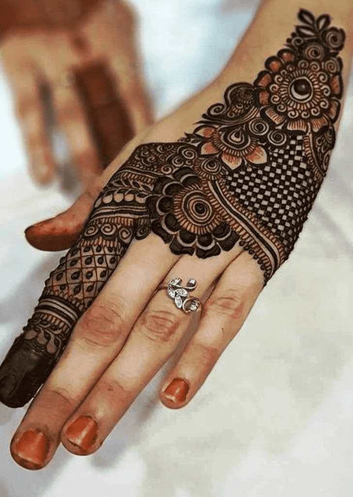 Wonderful Elegant Mehndi Design