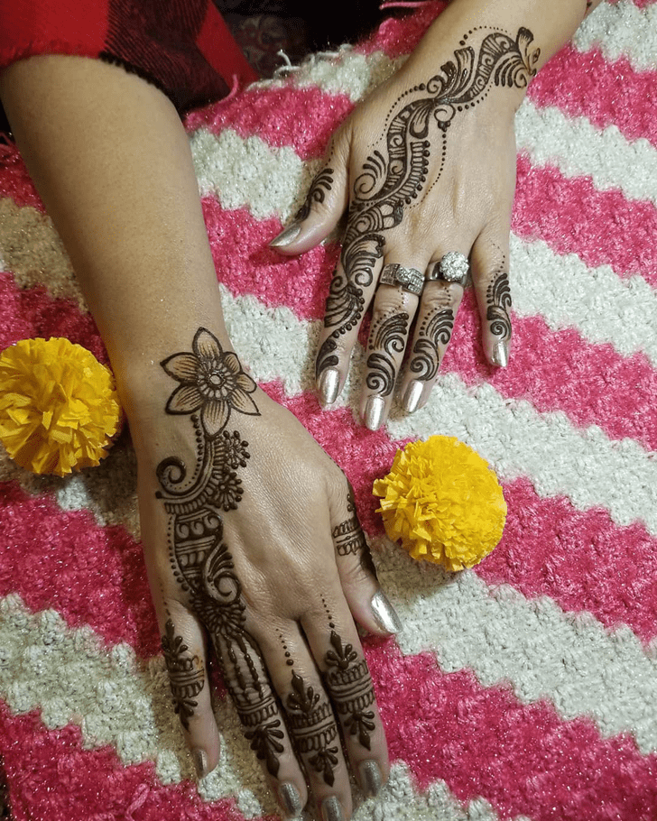 Admirable Engagement Mehndi Design