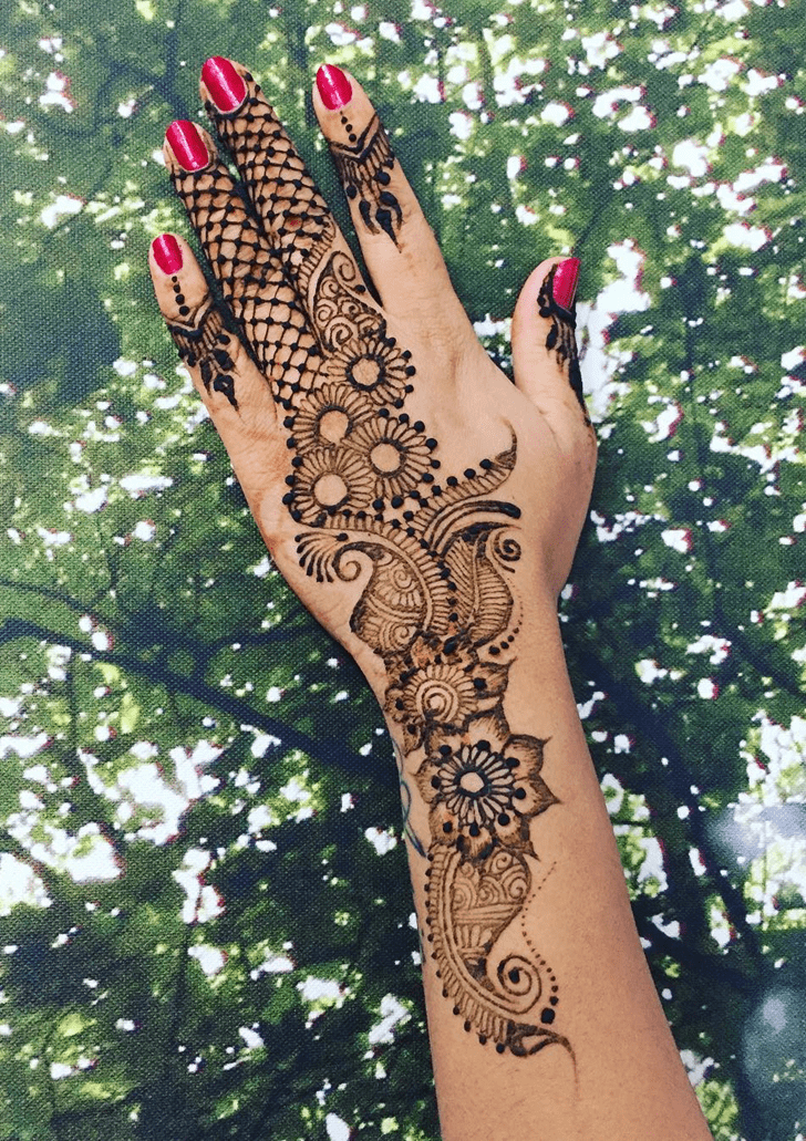 Beauteous Engagement Henna Design