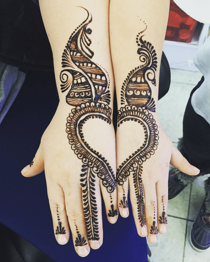 Ideal Engagement Henna Design