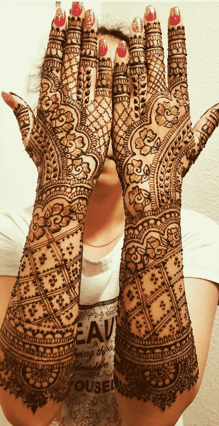 Dazzling Epic Henna design