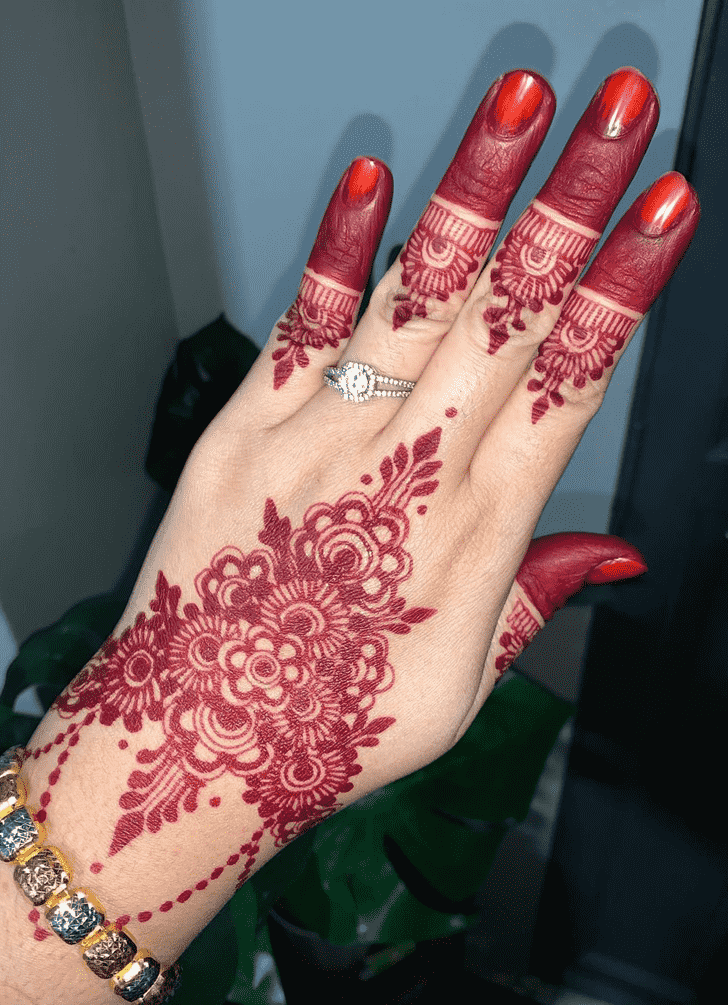 Arm Faisalabad Henna Design