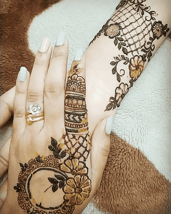 Nice Faisalabad Henna Design