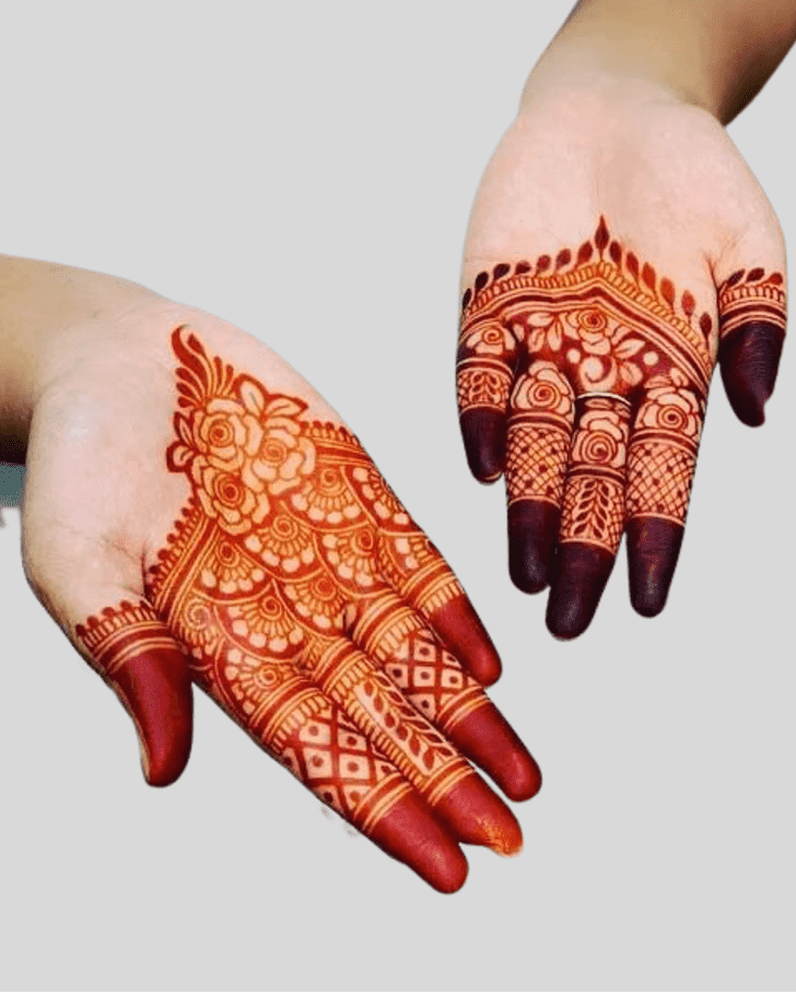 Comely fancy Henna Design