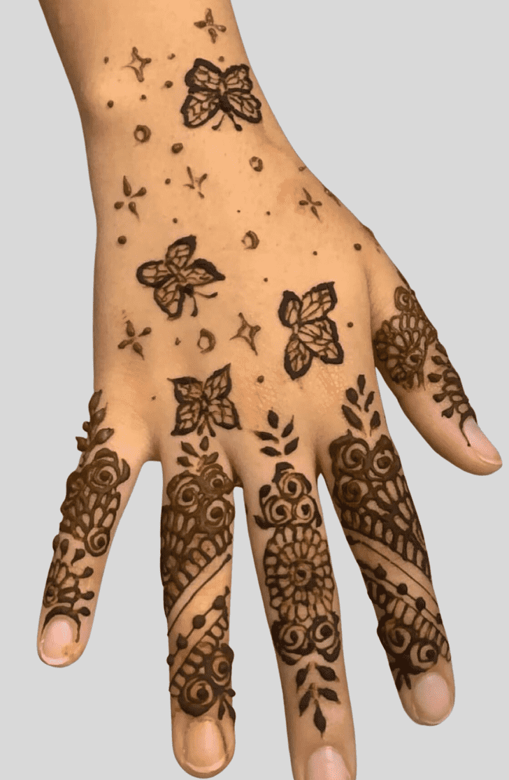 Gorgeous fancy Henna Design