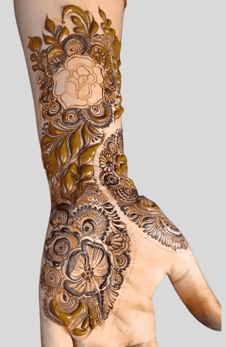 Inviting fancy Henna Design