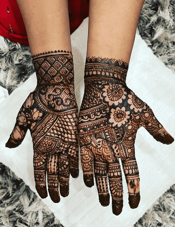 Classy Fancy Henna Design