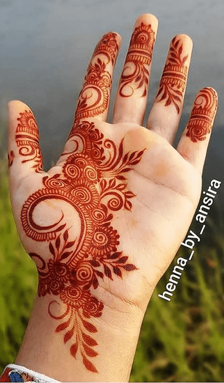 Mesmeric Fancy Henna Design