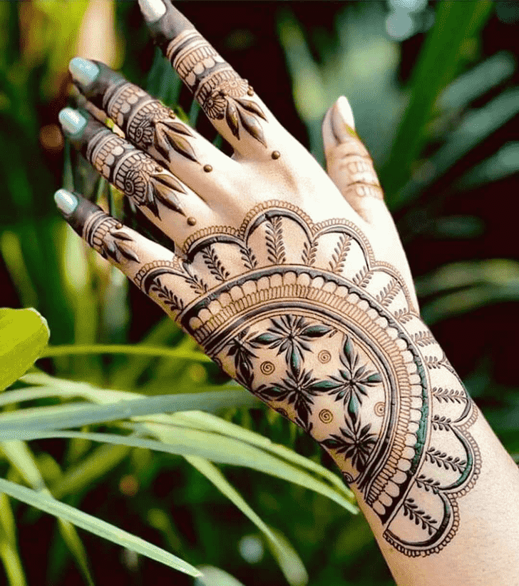 Delightful Faridabad Henna Design