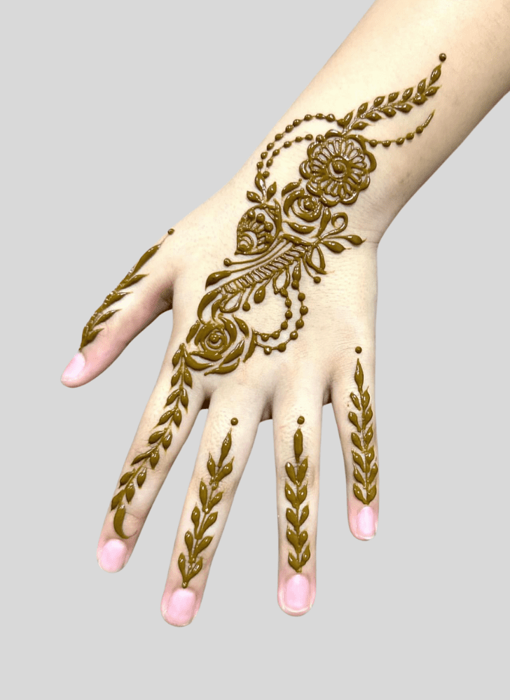 Enticing Fashion Henna Design