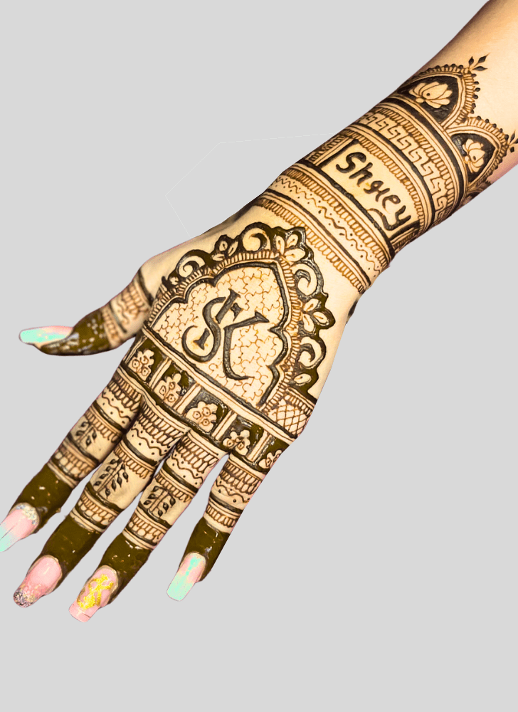 Magnetic Fashion Henna Design