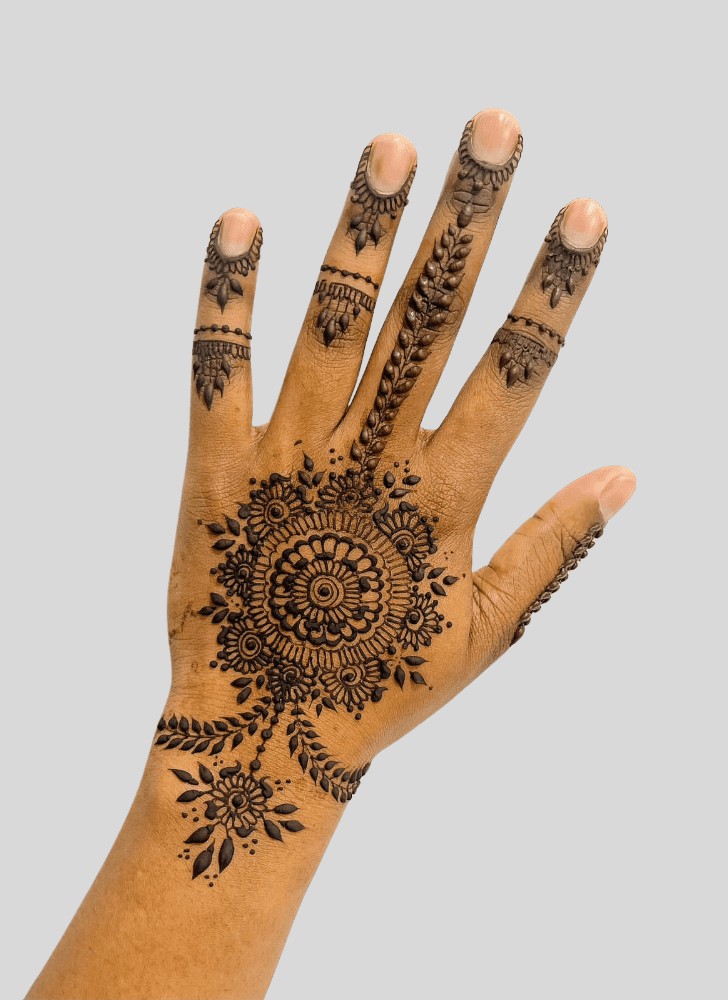 Alluring Festive Henna Design