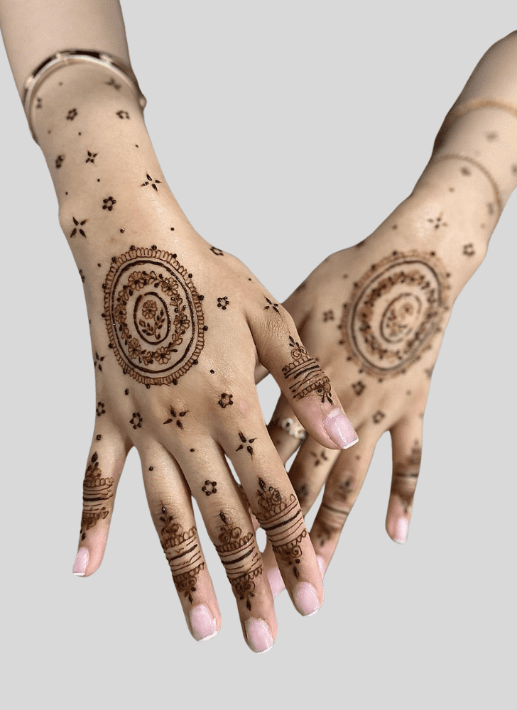 Magnetic Festive Henna Design