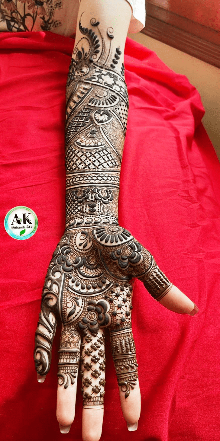 Magnificent Finland Henna Design