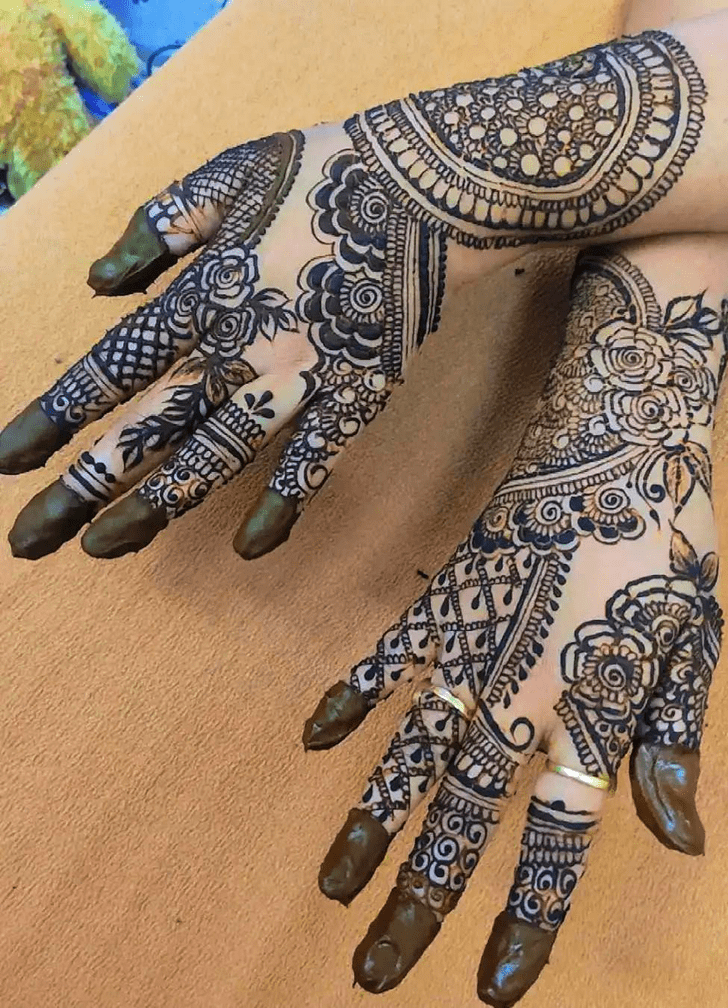 Splendid Finland Henna Design