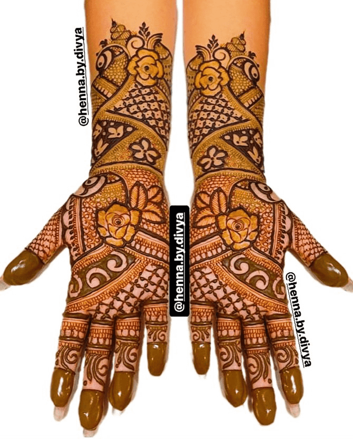 Fair Flowery Mehndi Design