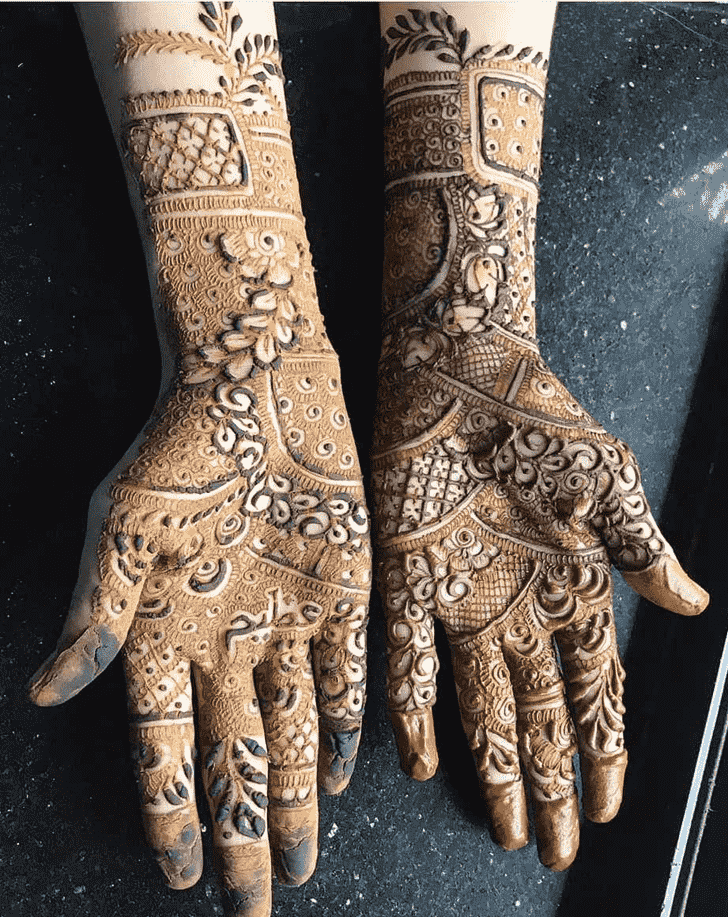 Fascinating Friends Henna Design