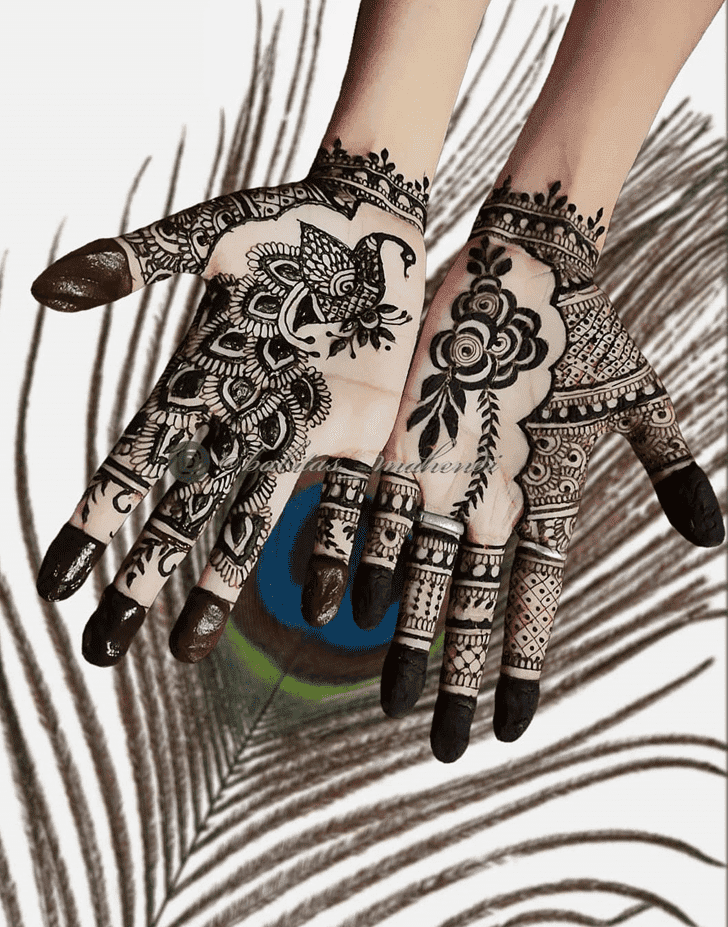 Cute Friendship Day Henna Design