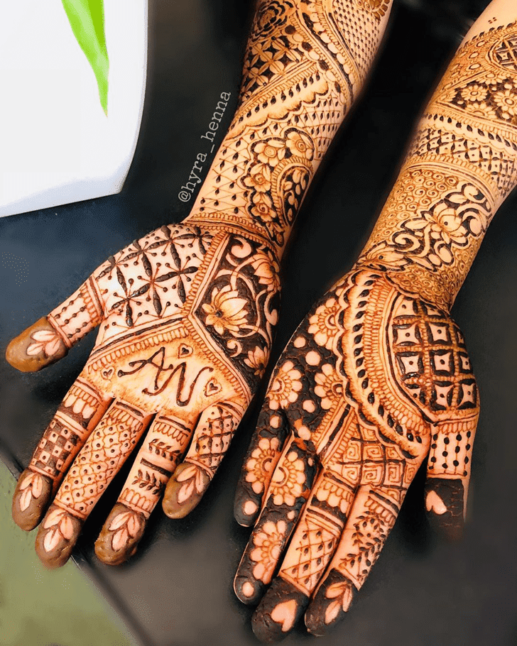 Inviting Friendship Day Henna Design