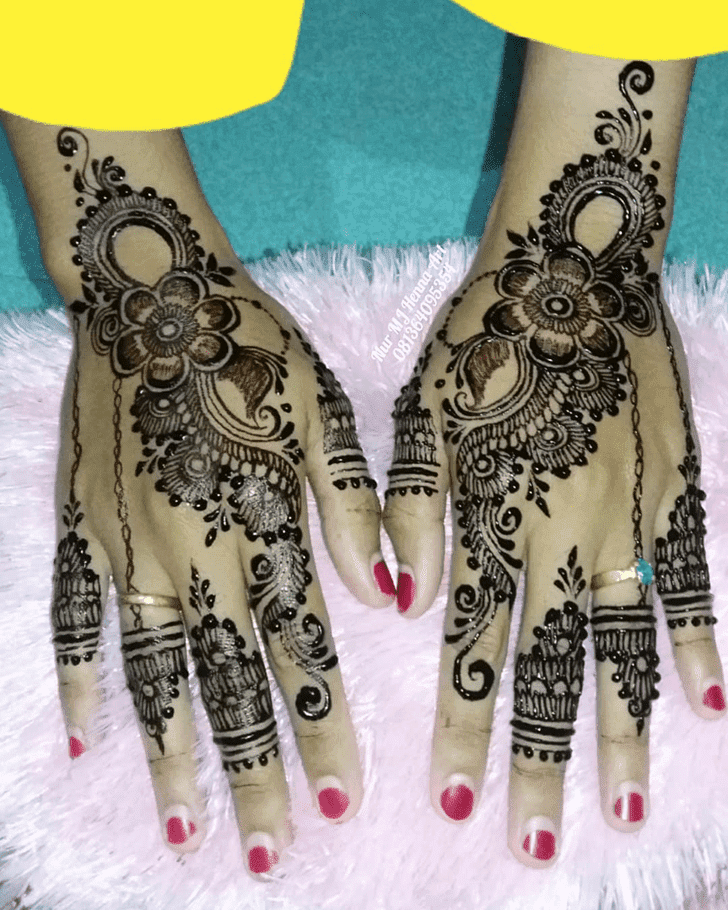 Nice Friendship Day Henna Design