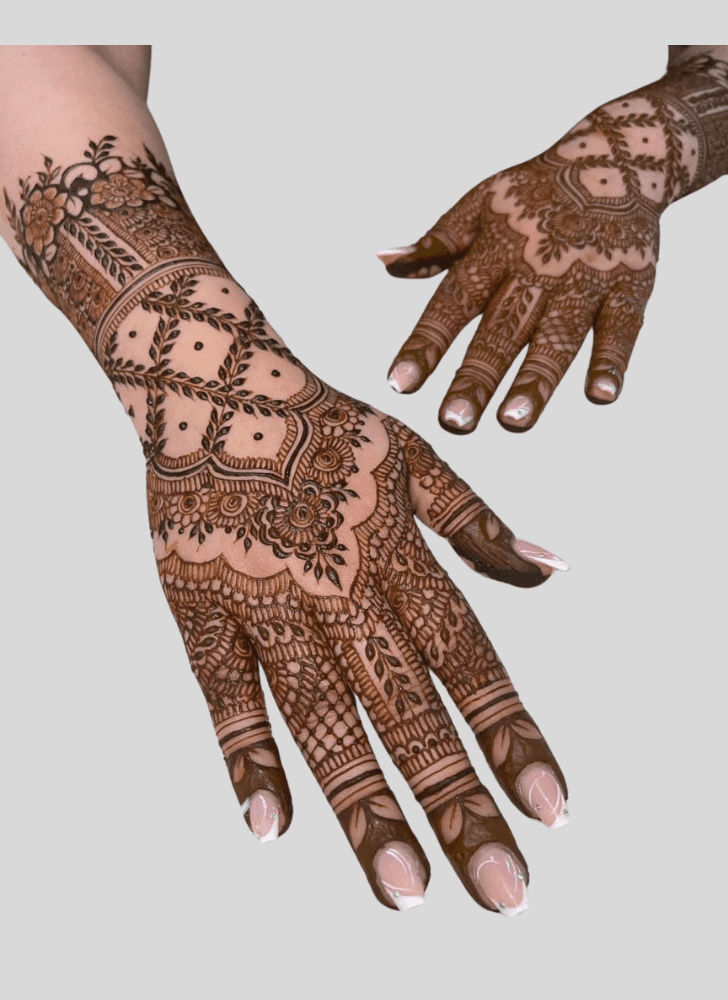 Enticing Fusion Henna Design