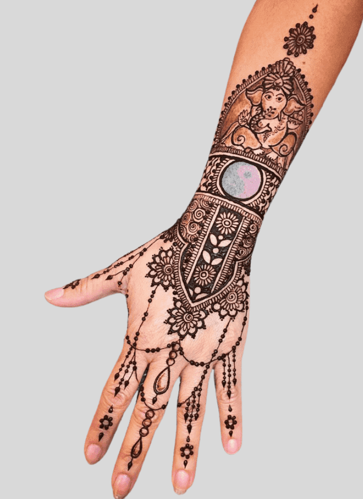 Dazzling Ganpati Henna design
