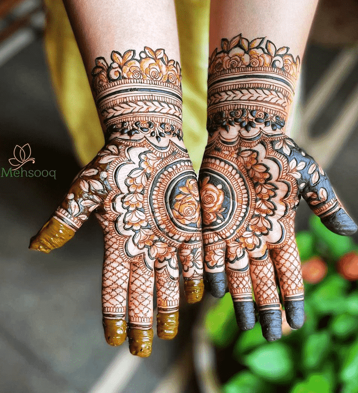Nice Gazipur Henna Design