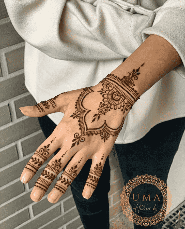 Appealing Ghaziabad Henna Design