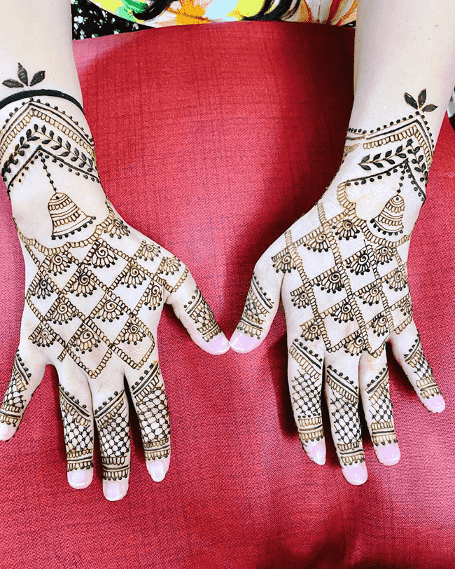 Dazzling Ghazni Henna Design