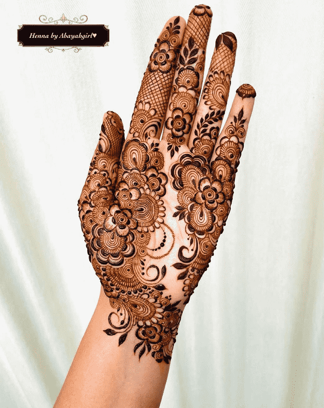 Mesmeric Ghazni Henna Design