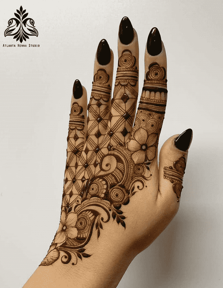 Classy Girls Henna Design