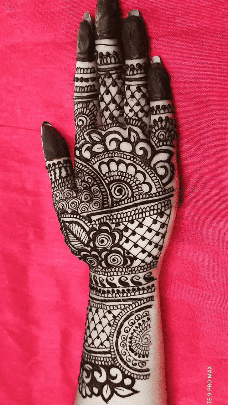 Ideal Girls Henna Design