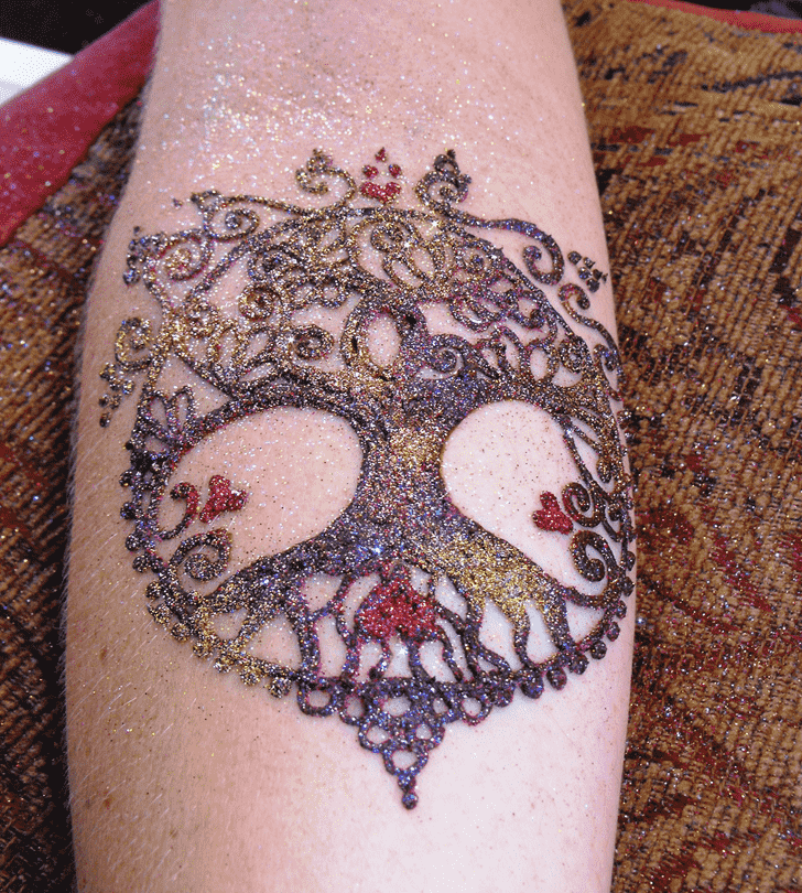 Ideal Glitter Henna Design