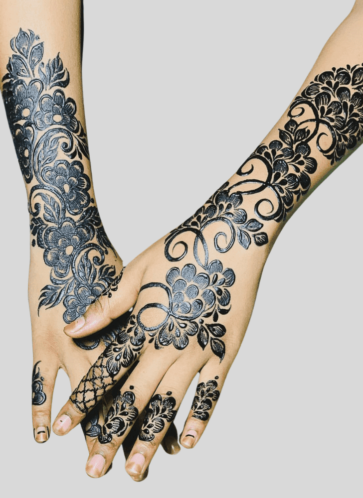 Alluring Glow Henna Design