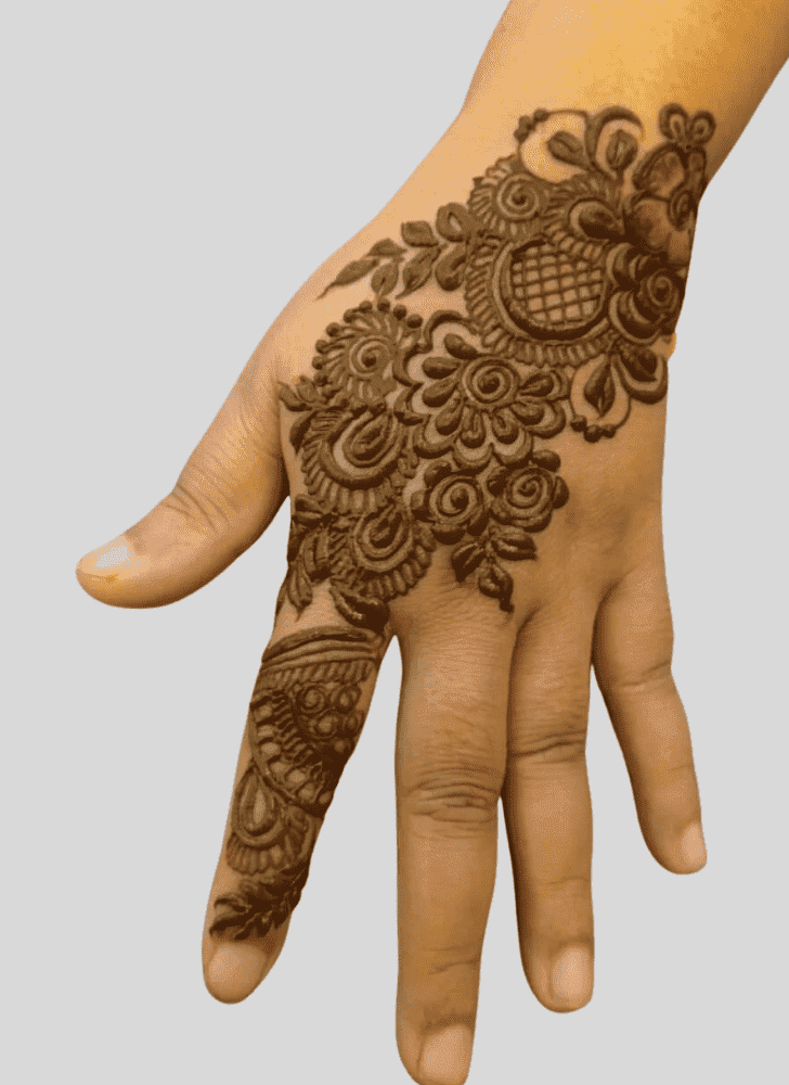 Elegant Glow Henna Design