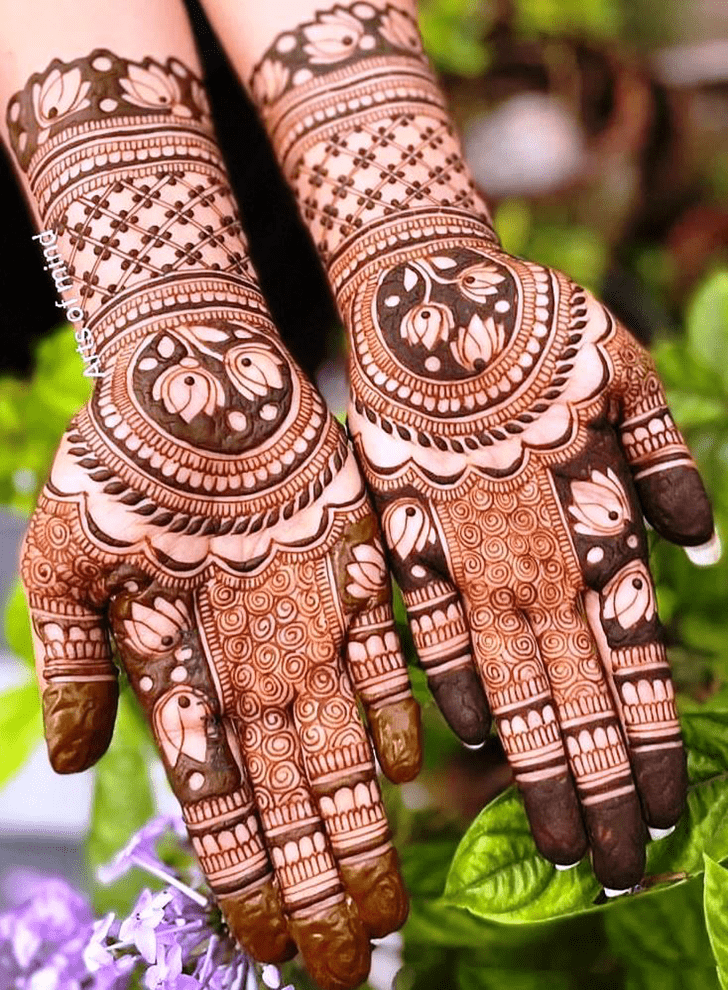 Excellent Graceful Full Arm  Henna Design