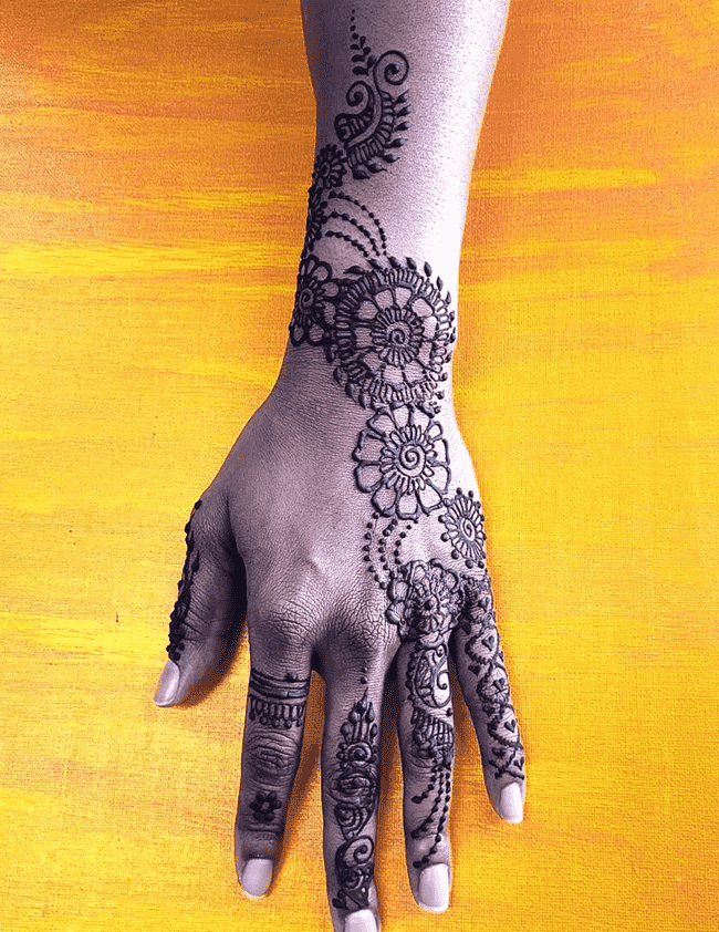 Fascinating Gurgaon Henna Design