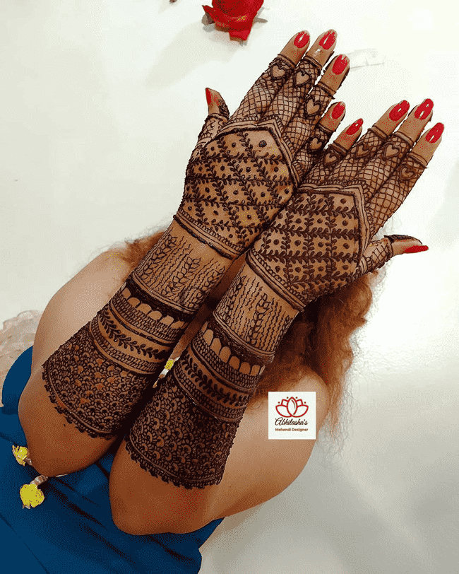 Grand Gurgaon Henna Design