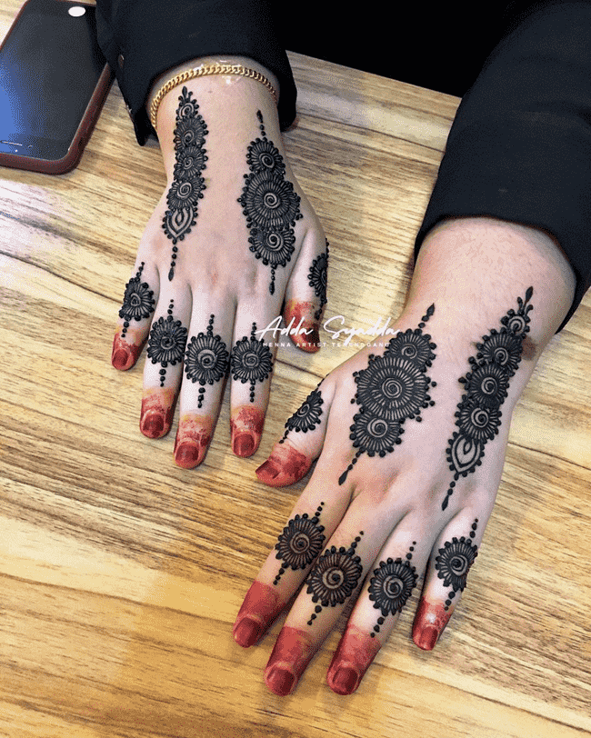 Inviting Gurgaon Henna Design