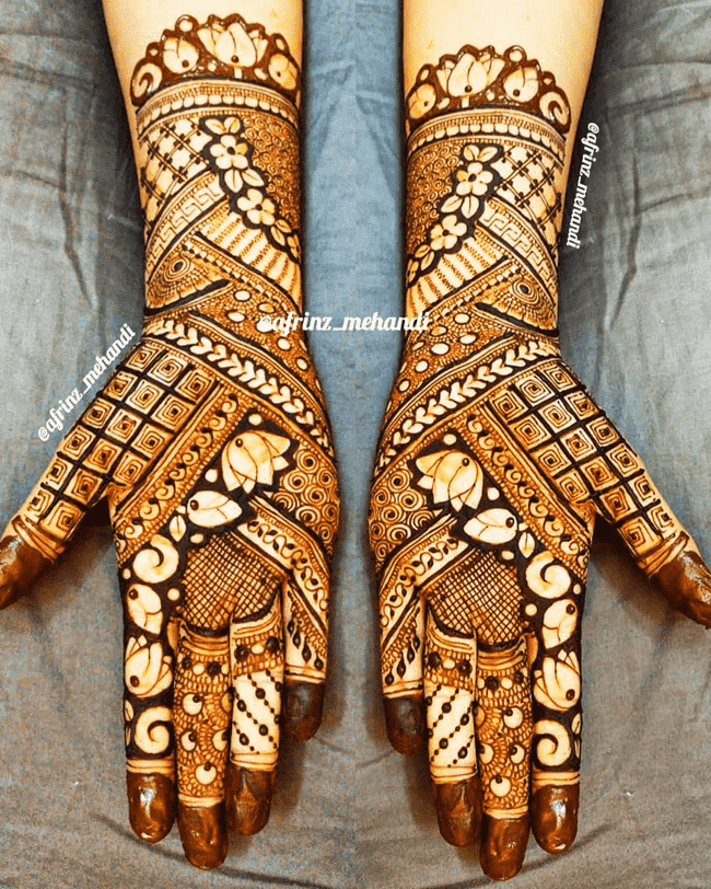 Marvelous Gurgaon Henna Design