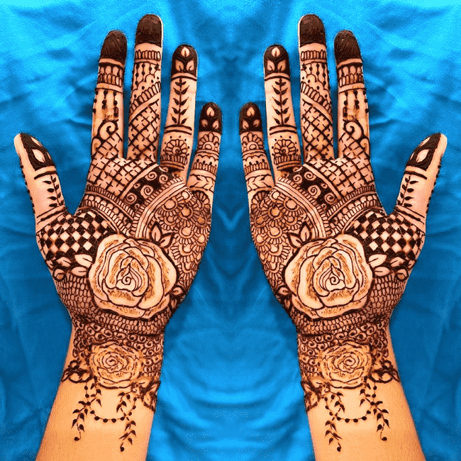 Shapely Gurgaon Henna Design