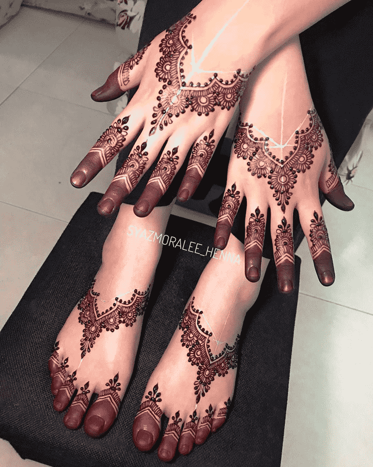 Refined Guwahati Henna Design