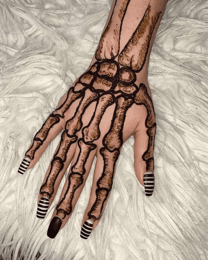 Bewitching Halloween Henna Design