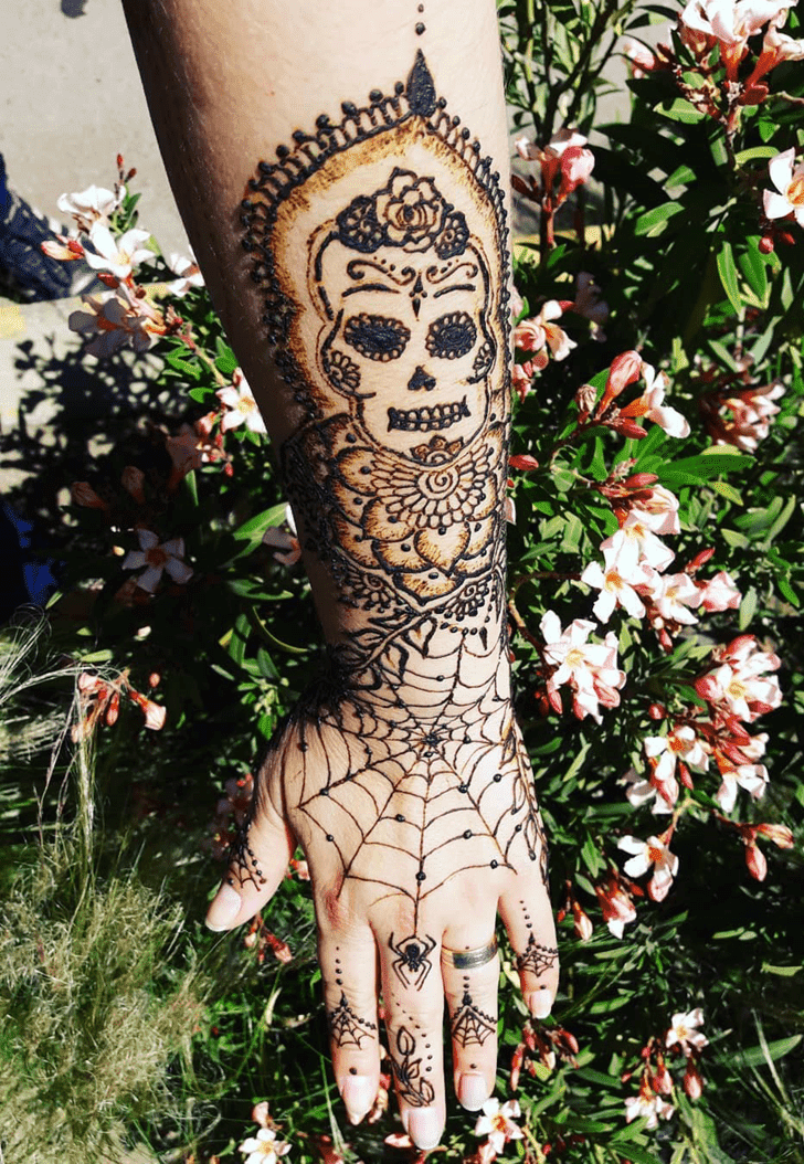 Classy Halloween Henna Design