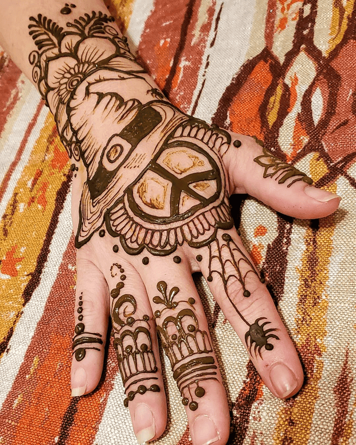 Excellent Halloween Henna Design