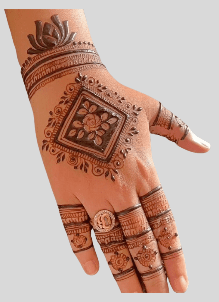 Refined Hamburg Henna Design